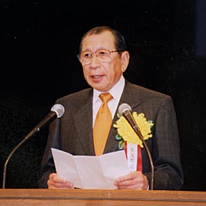 ファイル名: shugiinn.jpg
ファイルサイズ: 13.9KB 綿貫さん