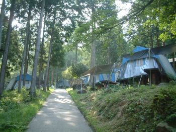 ファイル名: DSCF0062.jpg
ファイルサイズ: 29.5KB キャンプの並び