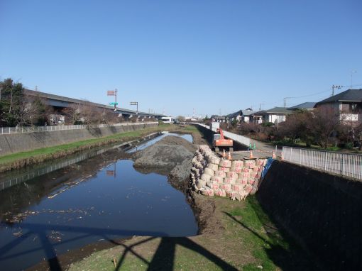 ファイル名: DSCF5766.jpg
ファイルサイズ: 29.5KB 小出川