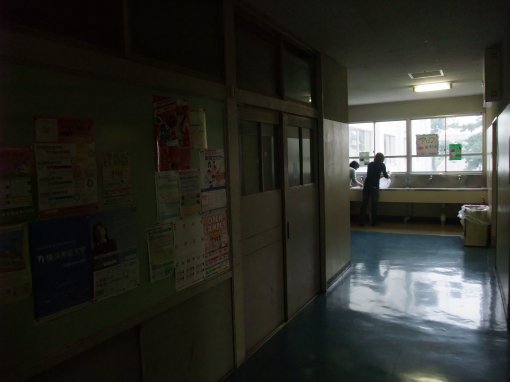 ファイル名: DSCF8453.jpg
ファイルサイズ: 23.3KB パソコン部部室前