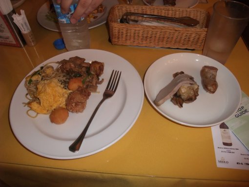 ファイル名: DSCF7962.jpg
ファイルサイズ: 32.8KB 食事風景