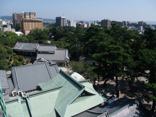 ファイル名: DSCF8248.jpg
ファイルサイズ: 55KB 天守閣からの風景