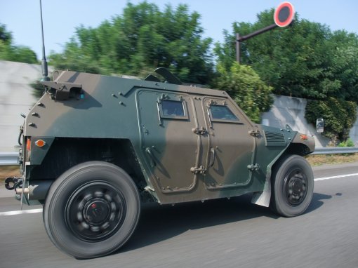 ファイル名: DSCF8276.jpg
ファイルサイズ: 41.2KB 軽装甲機動車